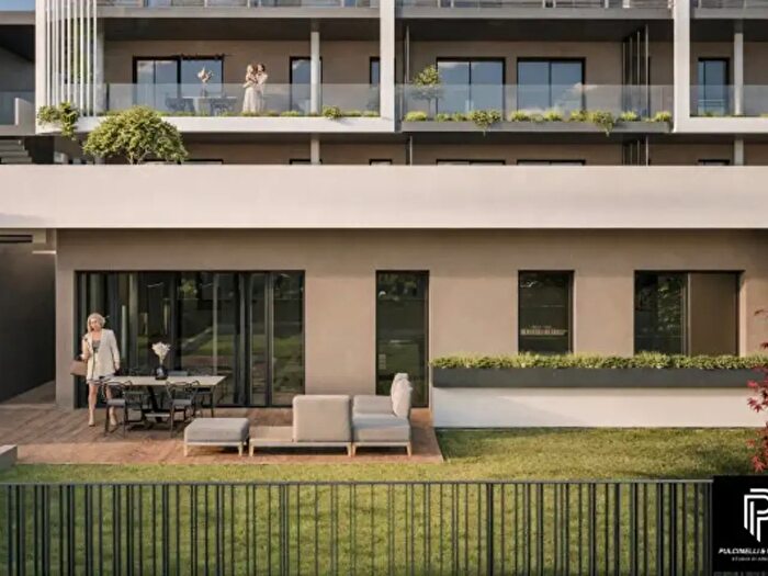 Casa con 5 locali in vendita in Viale Chieti, Riccione