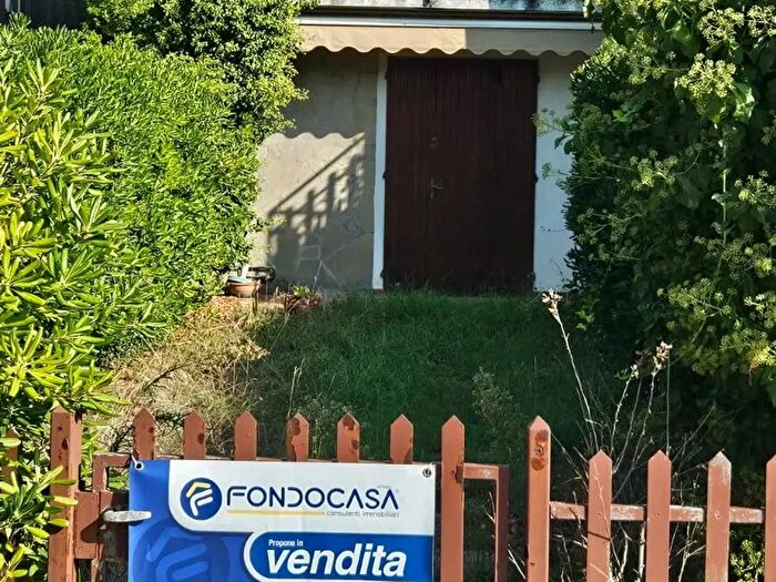 Casa trilocale in vendita in Viale Lucrezio, Ravenna