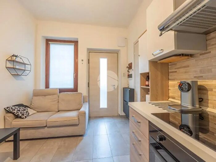 Appartamento bilocale in vendita in Via Fiume, Verona