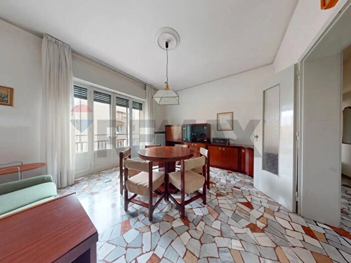 Appartamento con 6 locali in vendita in Piazzetta Nostro Tetto, Vicenza