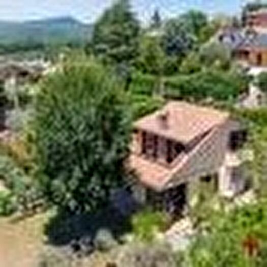 Casa in vendita in Via dei Lucumoni Colle Diana Sutri Vt Italia, Sutri