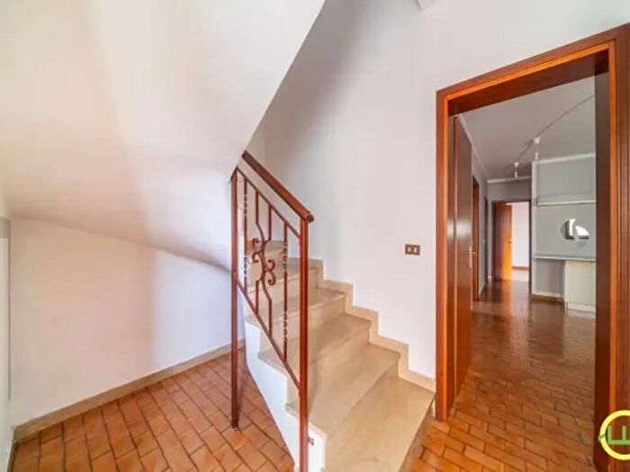 Casa quadrilocale in vendita in Via Deveacco, Majano