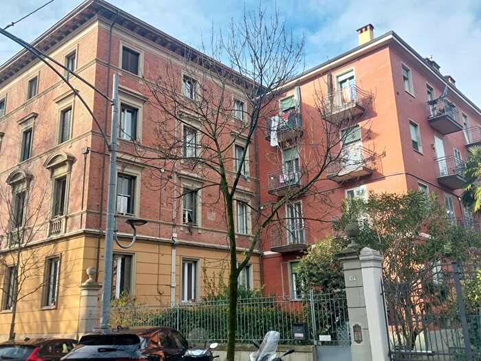 Appartamento trilocale in affitto in Via Adolfo Albertazzi, Massarenti, Bologna