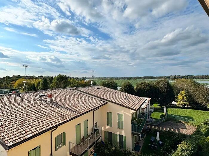 Appartamento trilocale in vendita in Mantova