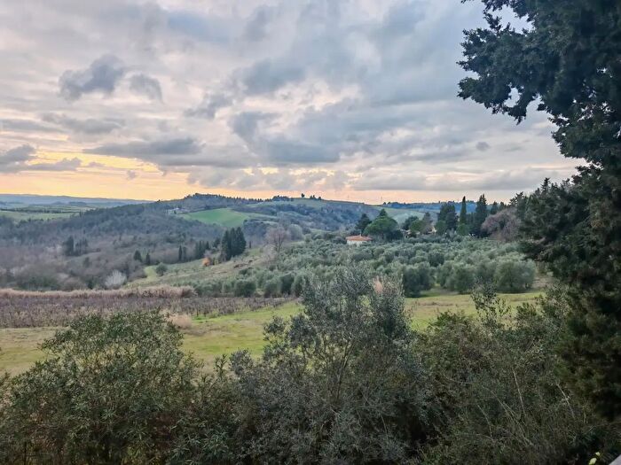 Casa in vendita in Via Montelupo, Montespertoli