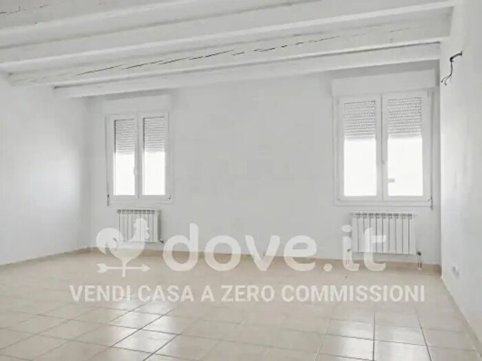 Appartamento quadrilocale in vendita in Piazza Caduti della Repubblica, Fiesso Umbertiano