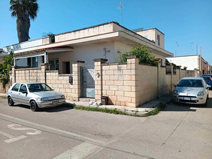 Casa trilocale in vendita in Via Antonio Gramsci Cavallino, Cavallino