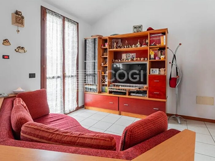 Appartamento trilocale in vendita in Via Dino Caravita, Fusignano