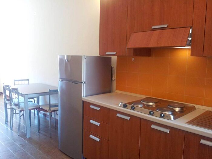 Appartamento monolocale in affitto in Via Trivellari, Centro Storico, Modena