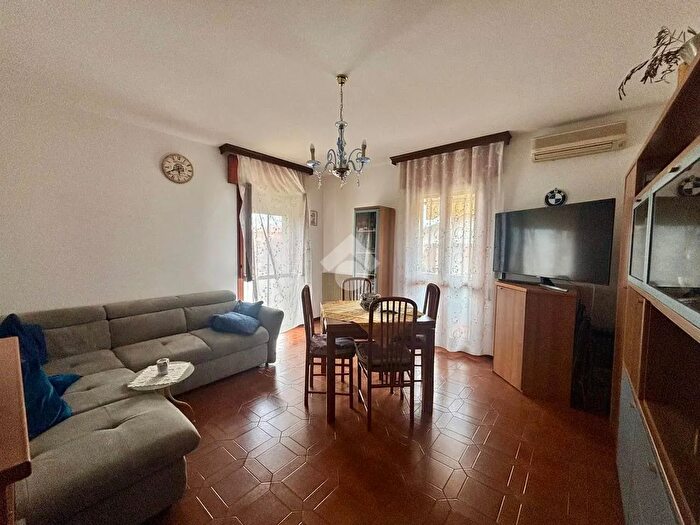 Appartamento quadrilocale in vendita in Via V Alfieri, Conegliano