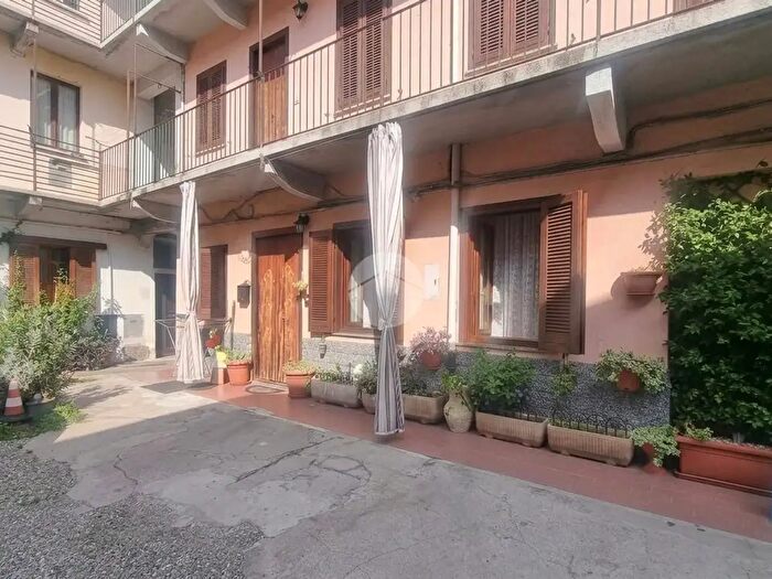 Appartamento bilocale in vendita in Via Palestro, Busto Arsizio
