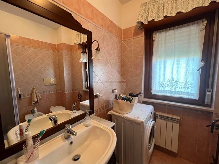 Appartamento quadrilocale in vendita in Pomezia