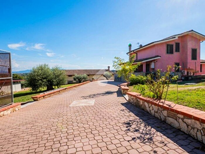 Casa con 5 locali in vendita in Via monte della mezzaluna, Mentana