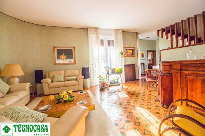 Casa con 8 locali in vendita in Via del Lido, Casalecchio Di Reno