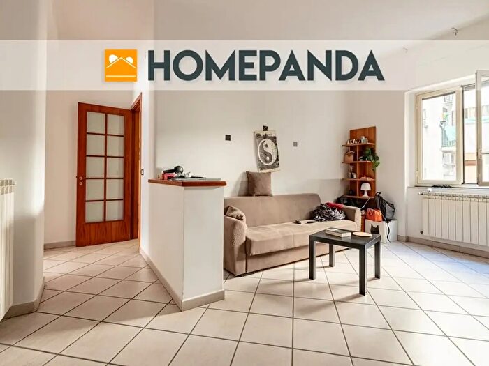 Appartamento trilocale in vendita in Via Giuseppe Borrello, Catania
