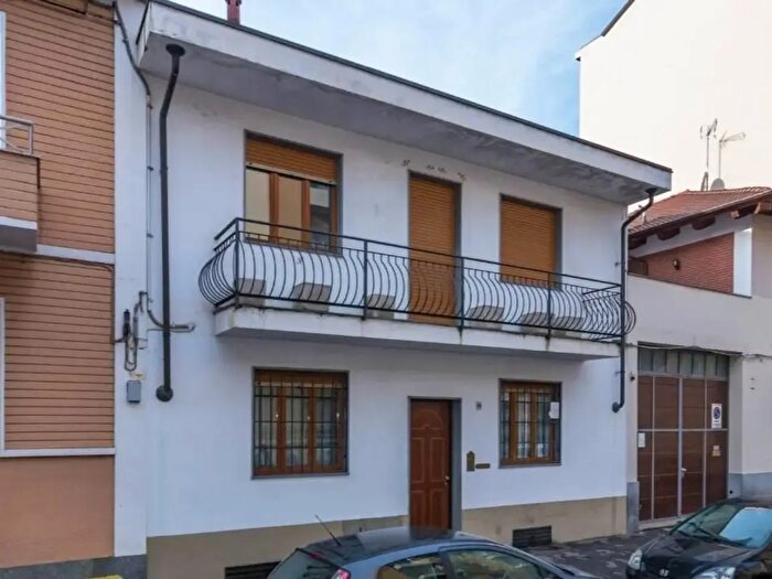 Appartamento quadrilocale in vendita in a Camillo Riccio, Torino