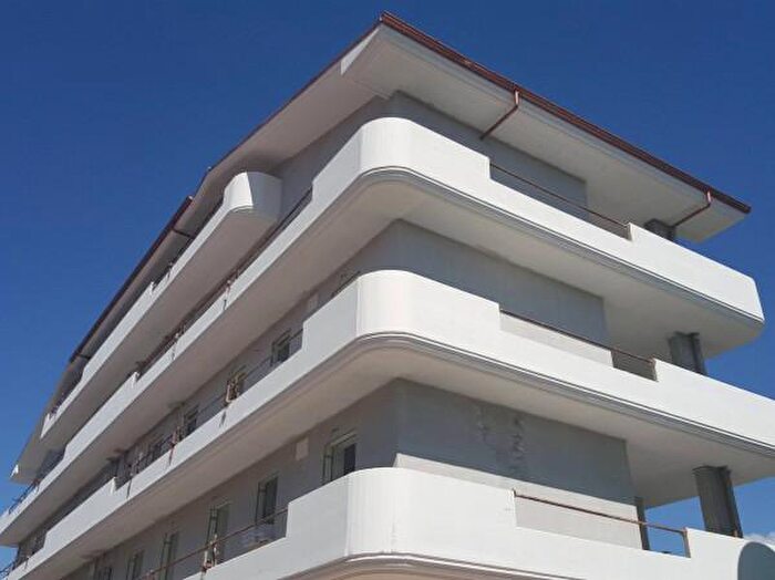 Appartamento con 6 locali in vendita in Ciampino