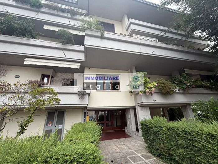 Appartamento quadrilocale in vendita in Via Paolo Paruta, Padova