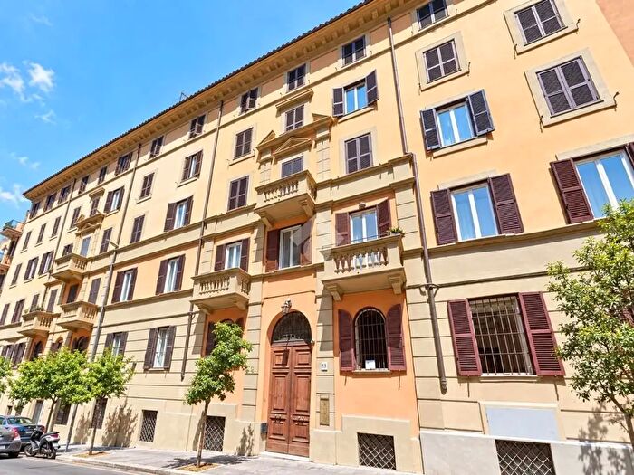 Appartamento bilocale in vendita in Via Elvia Recina, Roma