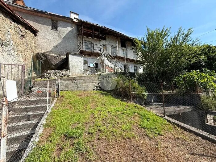 Casa trilocale in vendita in Borgata Montecomposto, Villar Dora