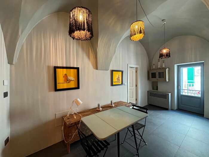 Casa con 5 locali in vendita in Via Roma, Ostuni