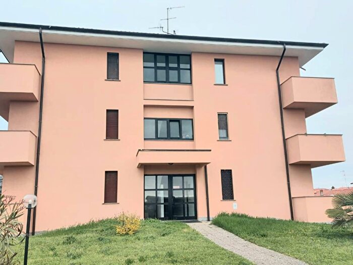Appartamento bilocale in affitto in Centro, Turate