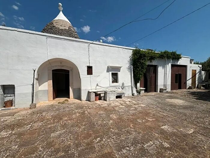 Casa con 7 locali in vendita in Contrada Grofoleo, Locorotondo