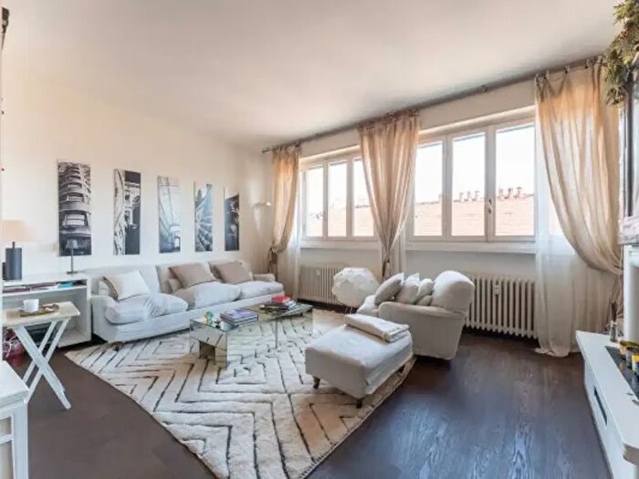 Appartamento trilocale in vendita in Via Antonio Kramer, Milano