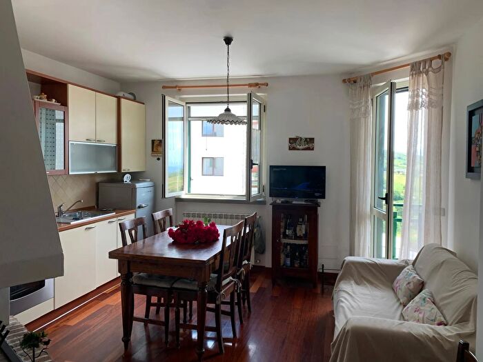 Appartamento trilocale in vendita in Via Montesangrino Capracotta Isernia, Capracotta