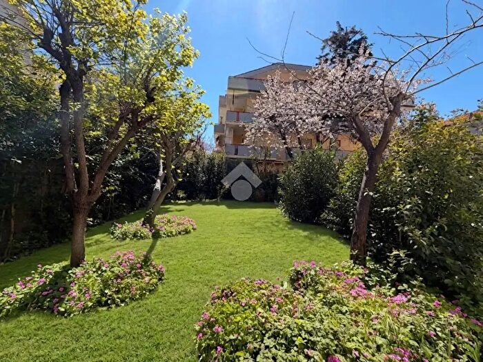 Appartamento trilocale in vendita in Via Maddalena, Alba Adriatica