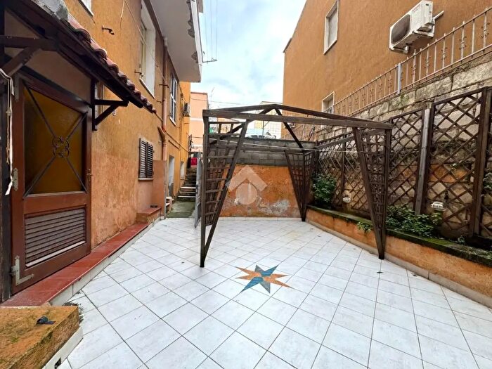 Appartamento trilocale in vendita in Via Alghero, Sassari