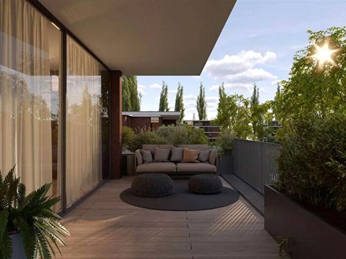 Appartamento con 5 locali in vendita in Bologna