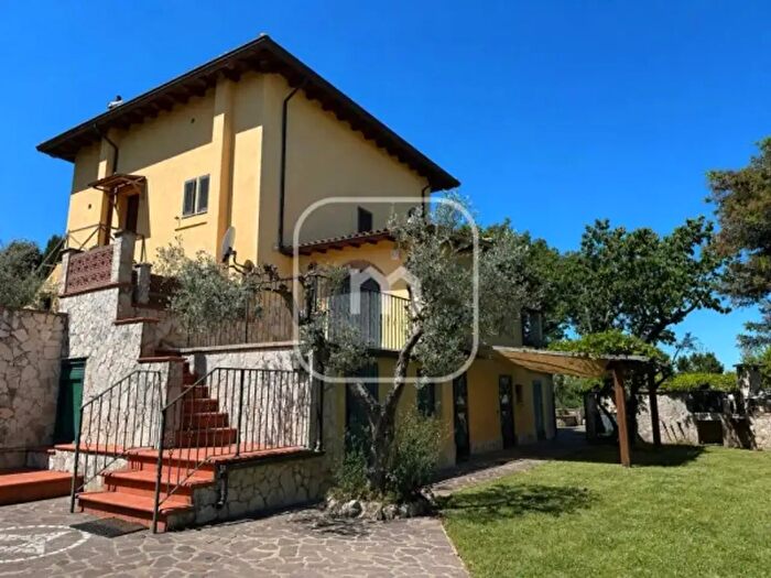Casa con 5 locali in vendita in Via del Casale Mazzini, Montecompatri