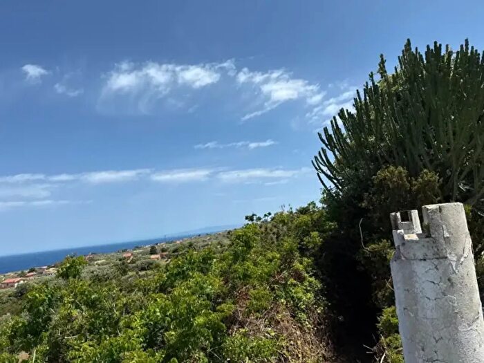 Casa con 6 locali in vendita in Contrada Miano, Messina