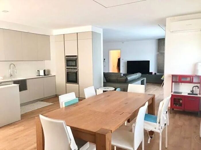 Appartamento con 6 locali in vendita in Via Francia Castelfranco Veneto, Castelfranco Veneto