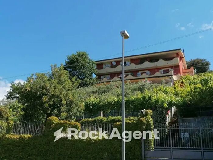 Appartamento bilocale in vendita in Via Mirabella, Centola