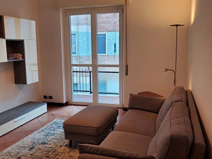 Appartamento bilocale in affitto in Viale Certosa, Certosa, Milano