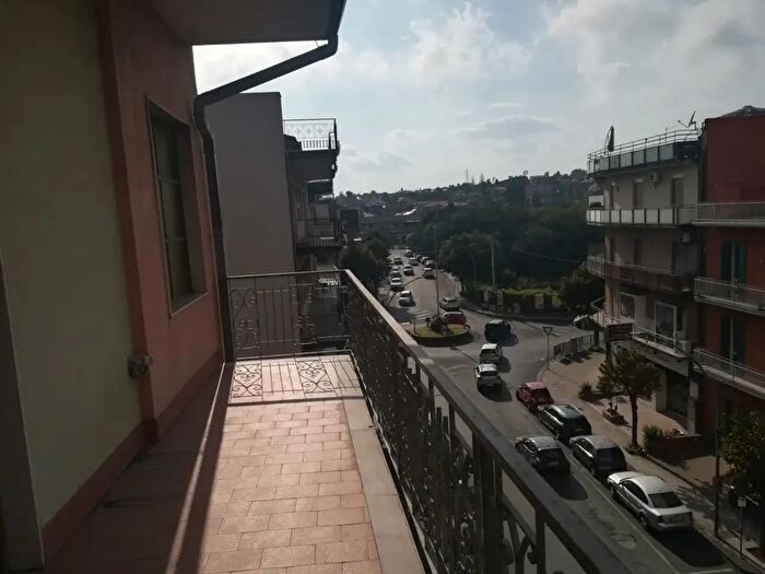 Appartamento con 5 locali in affitto in Via della Regione, San Giovanni La Punta