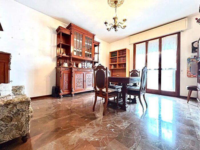 Appartamento con 5 locali in vendita in Via Macchiavell, Castel San Pietro Terme