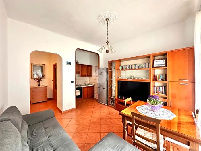 Appartamento trilocale in vendita in Via Leopoldo Usseglio, Torino