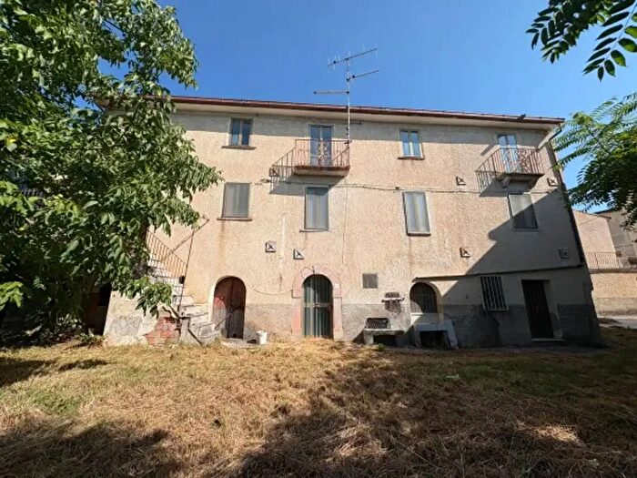 Casa con 6 locali in vendita in Via Michele Lando, Santa Maria Del Molise