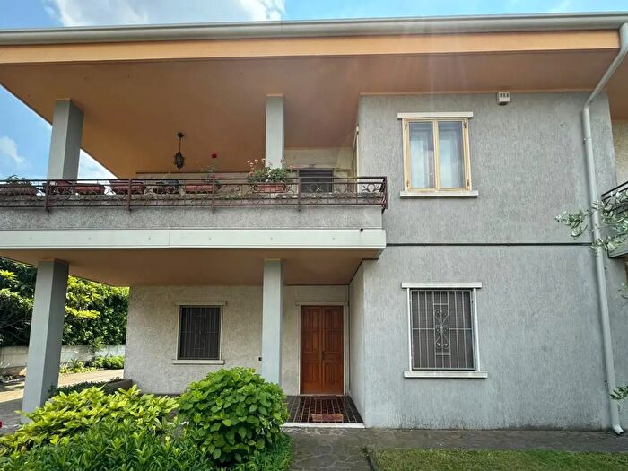 Appartamento quadrilocale in vendita in ViaBonincontro N, Calvisano
