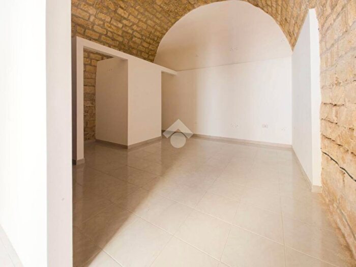 Appartamento monolocale in affitto in Via de florio, Centro, Manfredonia