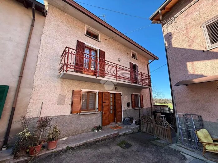 Casa quadrilocale in vendita in Via Fermi, Bibbiano
