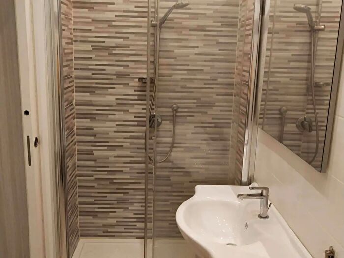 Appartamento monolocale in affitto in Via Pompei, Roma