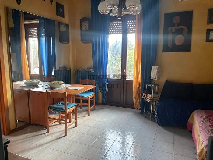 Appartamento trilocale in vendita in Via Enrico Scuri Bergamo, Bergamo