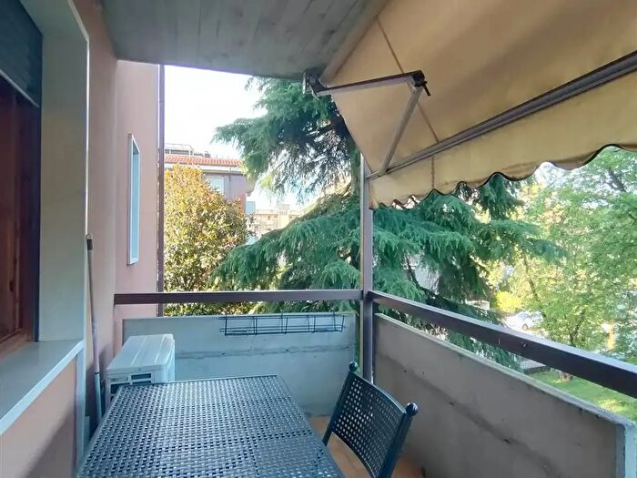 Appartamento trilocale in affitto in Via E Duse, Verona