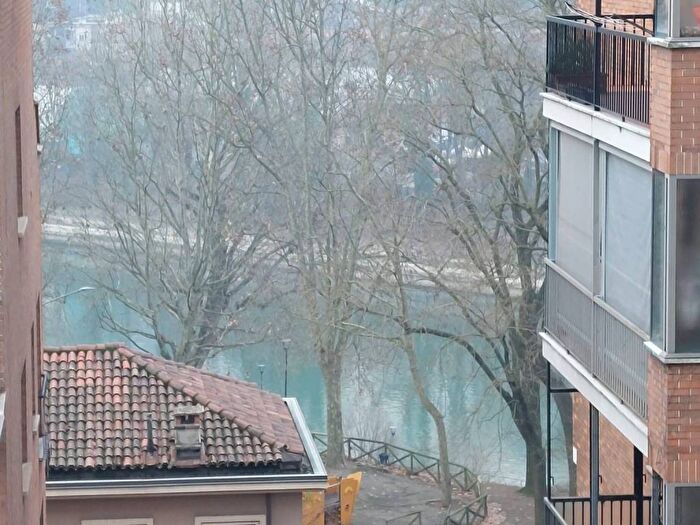 Casa bilocale in affitto in Via Antonio Canova, San Salvario Dante, Torino