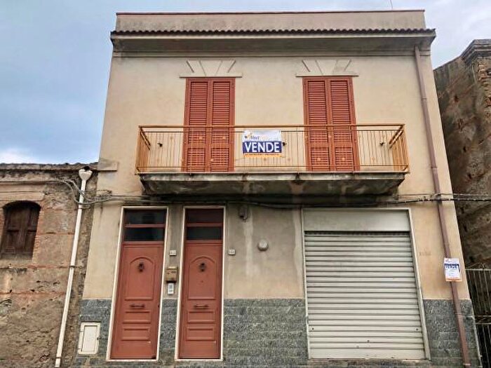 Casa con 6 locali in vendita in Via Nazionale San Biagio, Terme Vigliatore