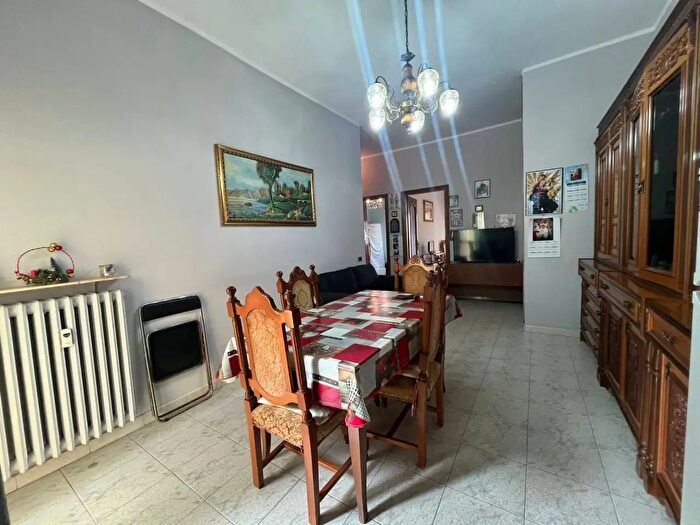 Appartamento trilocale in vendita in Via Lamarmora, Grugliasco